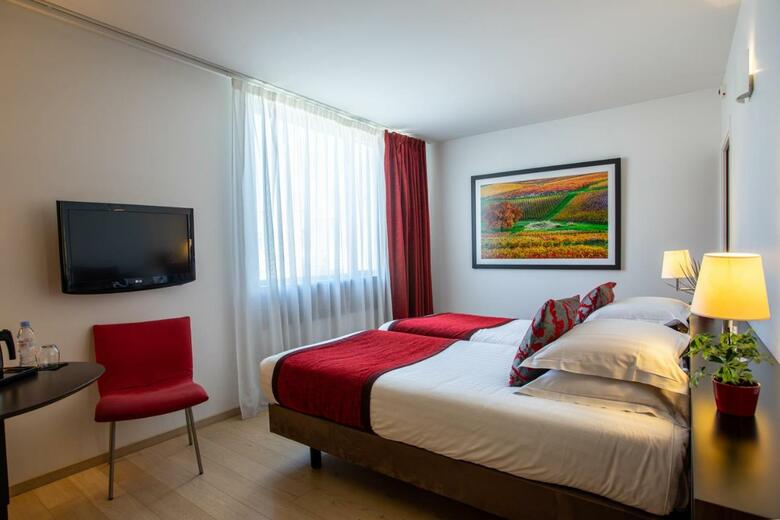 Hotel Mercure Villefranche