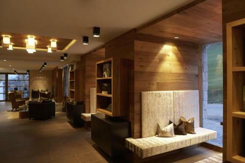 Hotel St�res - Mountain Nature Hotel