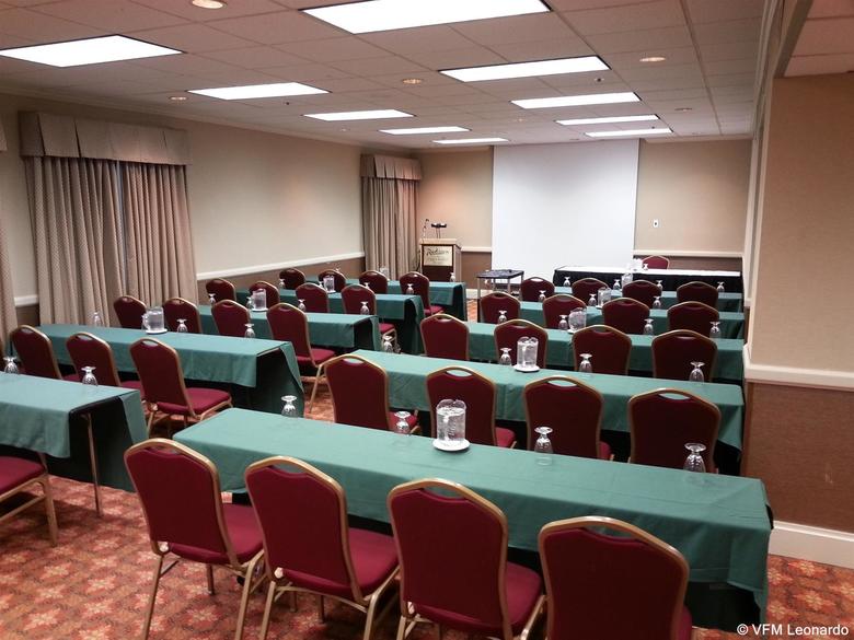 Radisson Paper Valley Hotel
