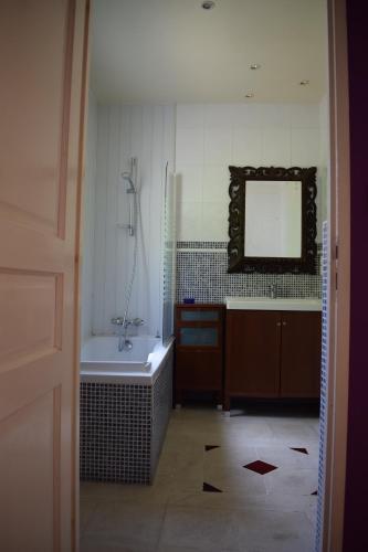 La M�tairie Du Moulin De Meusnes