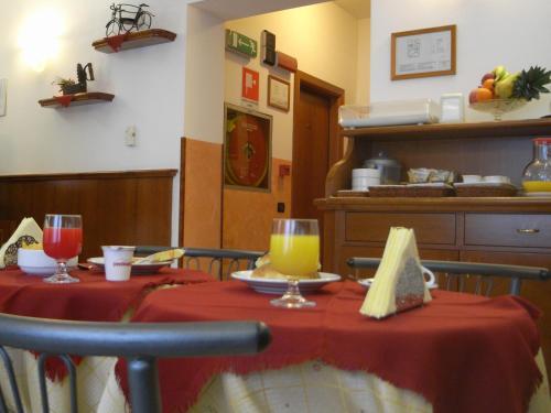 Hotel Mondial Milano