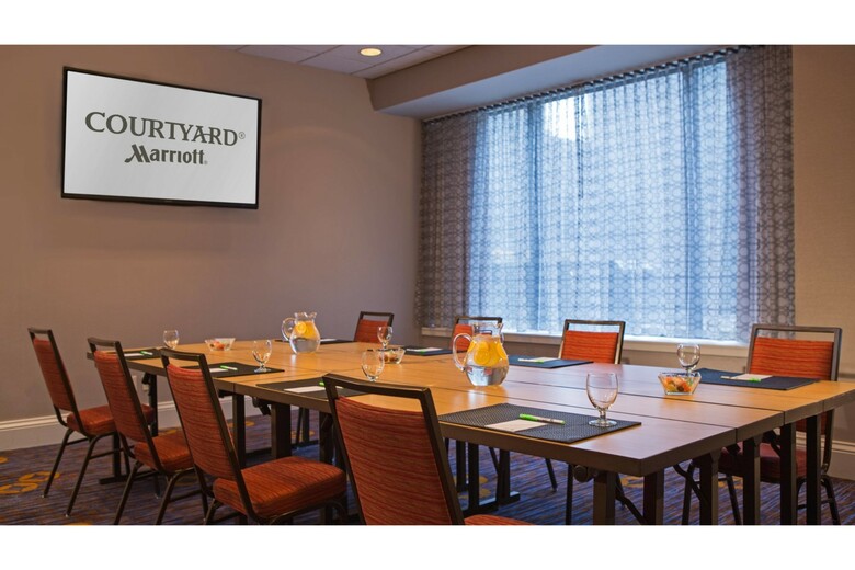 Hotel Courtyard By Marriott Midtown East