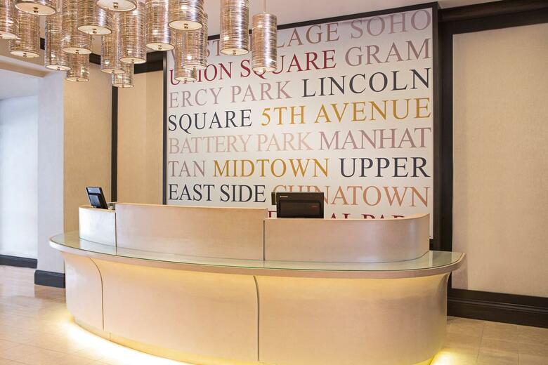 Hotel Courtyard By Marriott Midtown East