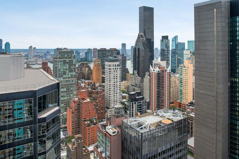 Hotel Courtyard By Marriott Midtown East