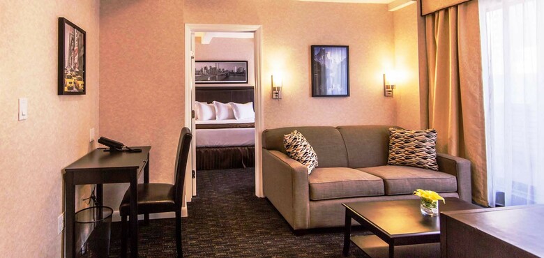 Edison Hotel