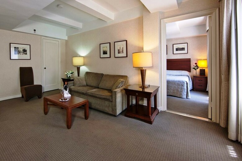 Edison Hotel