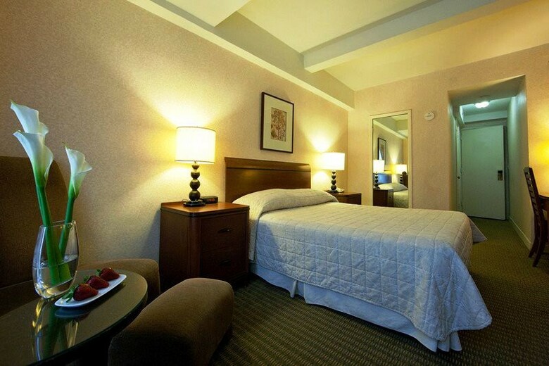 Edison Hotel