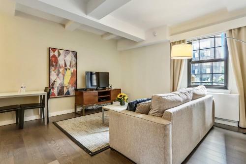 Beekman Tower Hotel