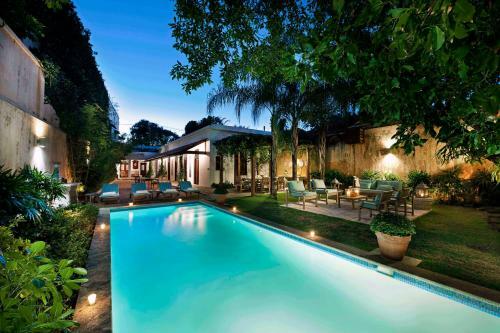 Hotel Casas Del XVI