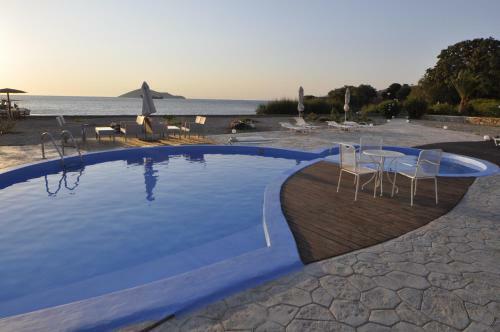 Aparthotel Tony's Beach