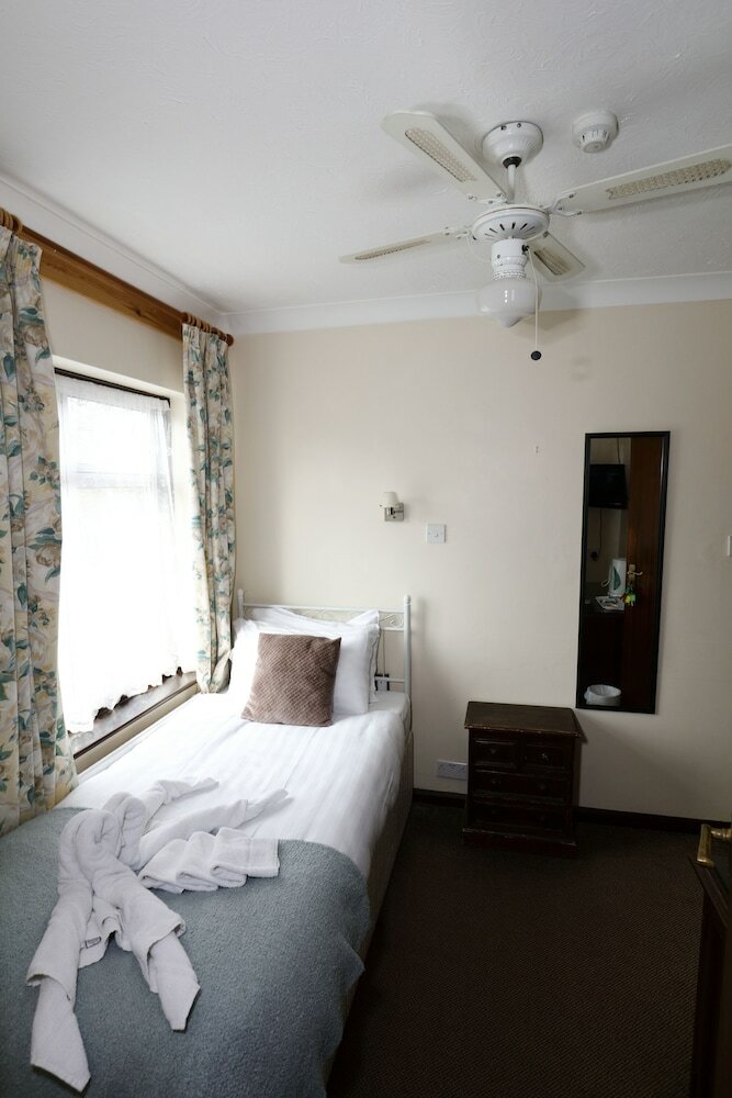 Hostal Aylesbray Lodge
