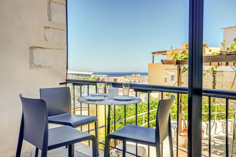 Hostal Ethrion