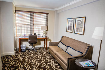 Hotel Phillips