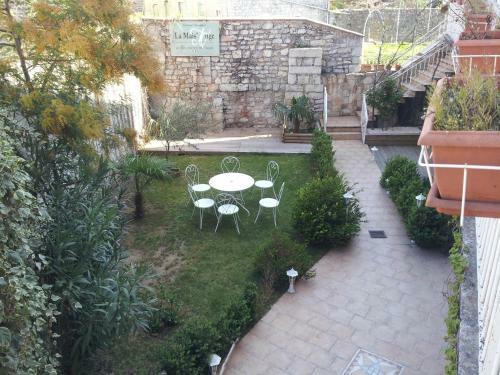 Hostal La Mais'ange