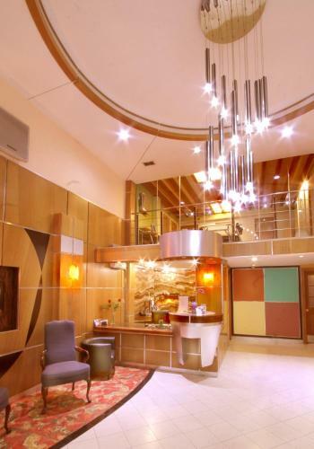 Ponce De Leon Hotel