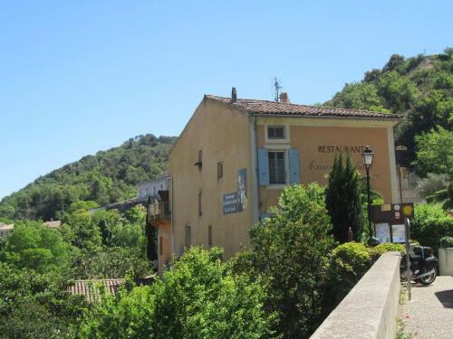 Bed & Breakfast Hotel Restaurant Le Moulin � Huile