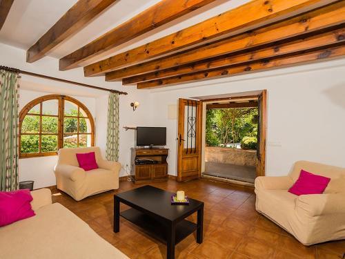 Villa Cuxach D�en Joan