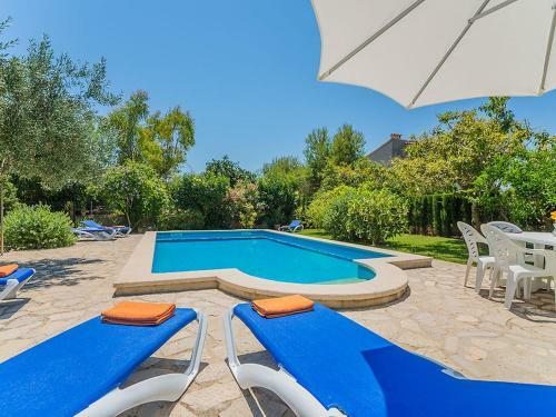 Villa Cuxach D�en Joan