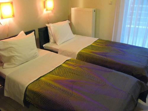 Hostal Alexander Rooms
