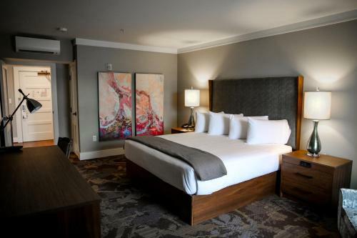 Hotel The Inn At The Crossroads