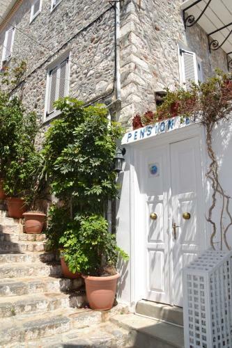 Hostal Pension Efie