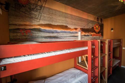 Albergue Lakeside Paradise