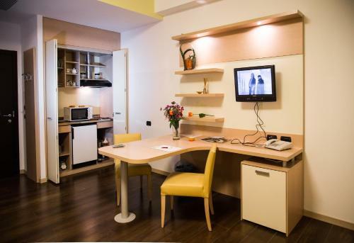 Groane Hotel Residence