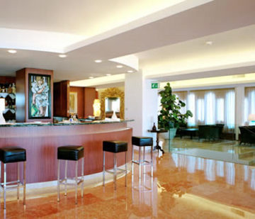 Hotel City