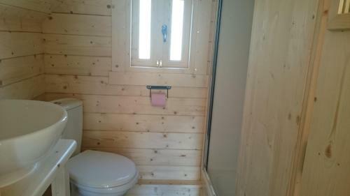Bed & Breakfast Chambres D'h�tes Et Roulottes Domaine de Grang�e