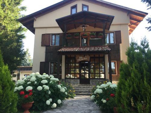 Bed & Breakfast Villa Dei Pini