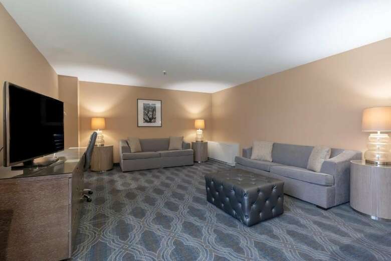 Hotel Doubletree By Hilton Bloomington Minneapolis South