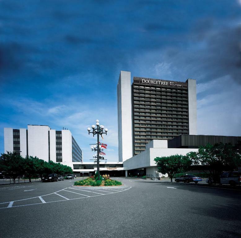 Hotel Doubletree By Hilton Bloomington Minneapolis South