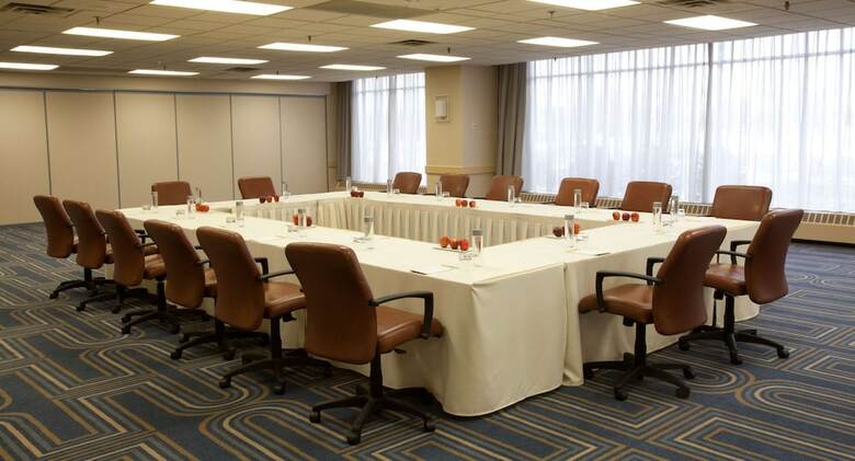 Hotel Doubletree By Hilton Bloomington Minneapolis South