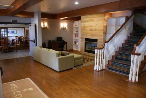Hotel Country Inn & Suites Lansing