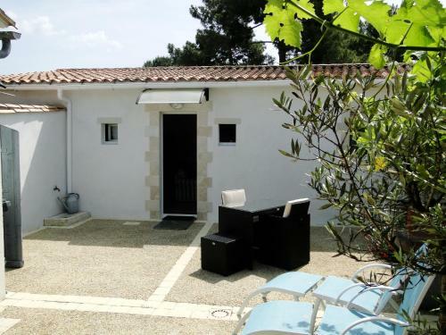 La Petite Maison Sur L'ile De R�