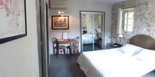 Hotel Ch�teau D'arpaillargues