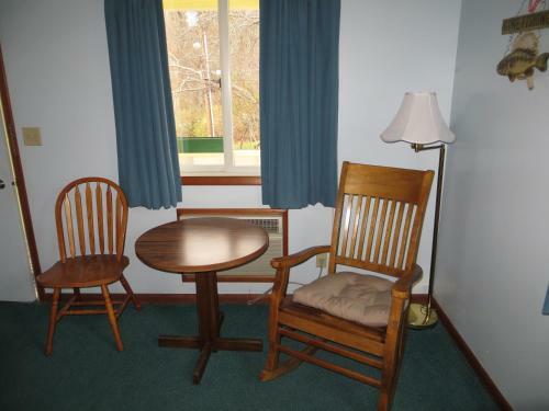 Green Valley Motor Lodge