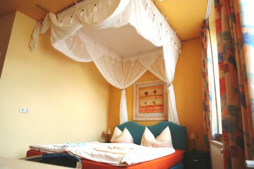 Hostal Hotel-pension Gr�ne Linde