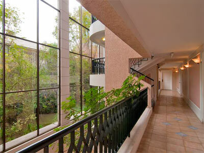 Hotel Park Plaza Apartments