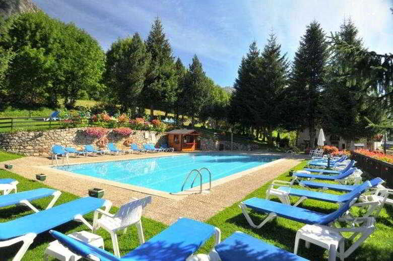 Hotel Petit Lacreu