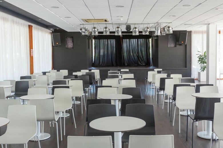 Hotel Globales Cala Blanca