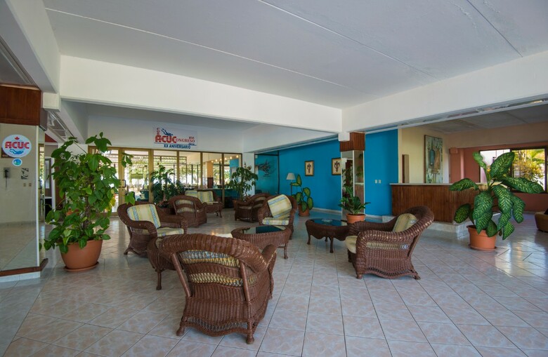 Hotel Faro De Luna