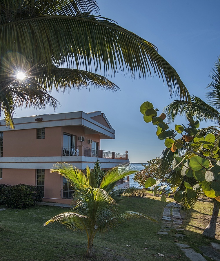 Hotel Faro De Luna
