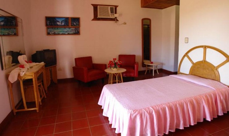 Hotel Villa Cayo Saetia