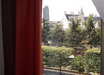 Hotel Ibis Nantes Centre Gare Sud
