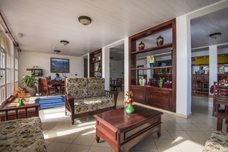 Hotel Rio Miel