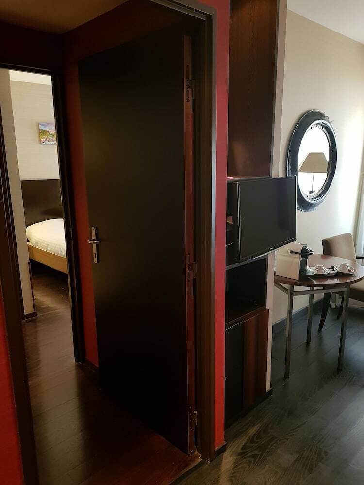 Garonne Hotel