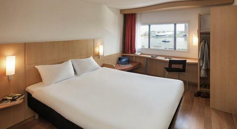 Hotel Ibis Bordeaux Centre Bastide