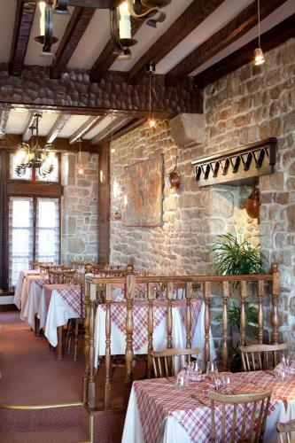 Hotel H�tel La Croix Blanche