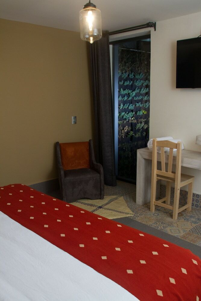 Hotel Helverica